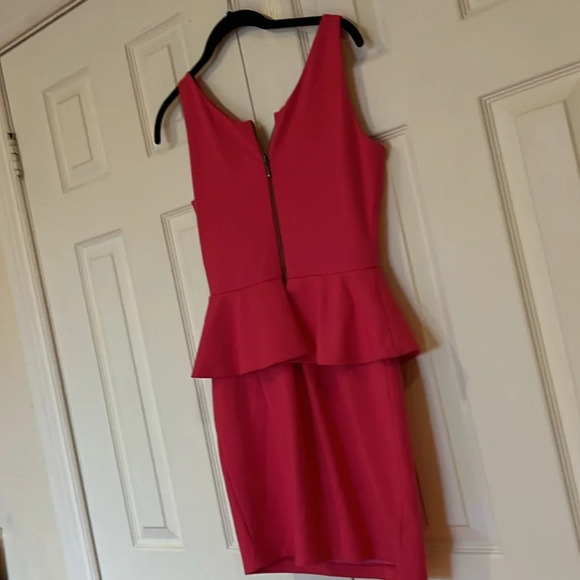 Bianca Nygard fuchsia pink spaghetti straps peplum mini dress Sz 4P - Picture 16 of 17